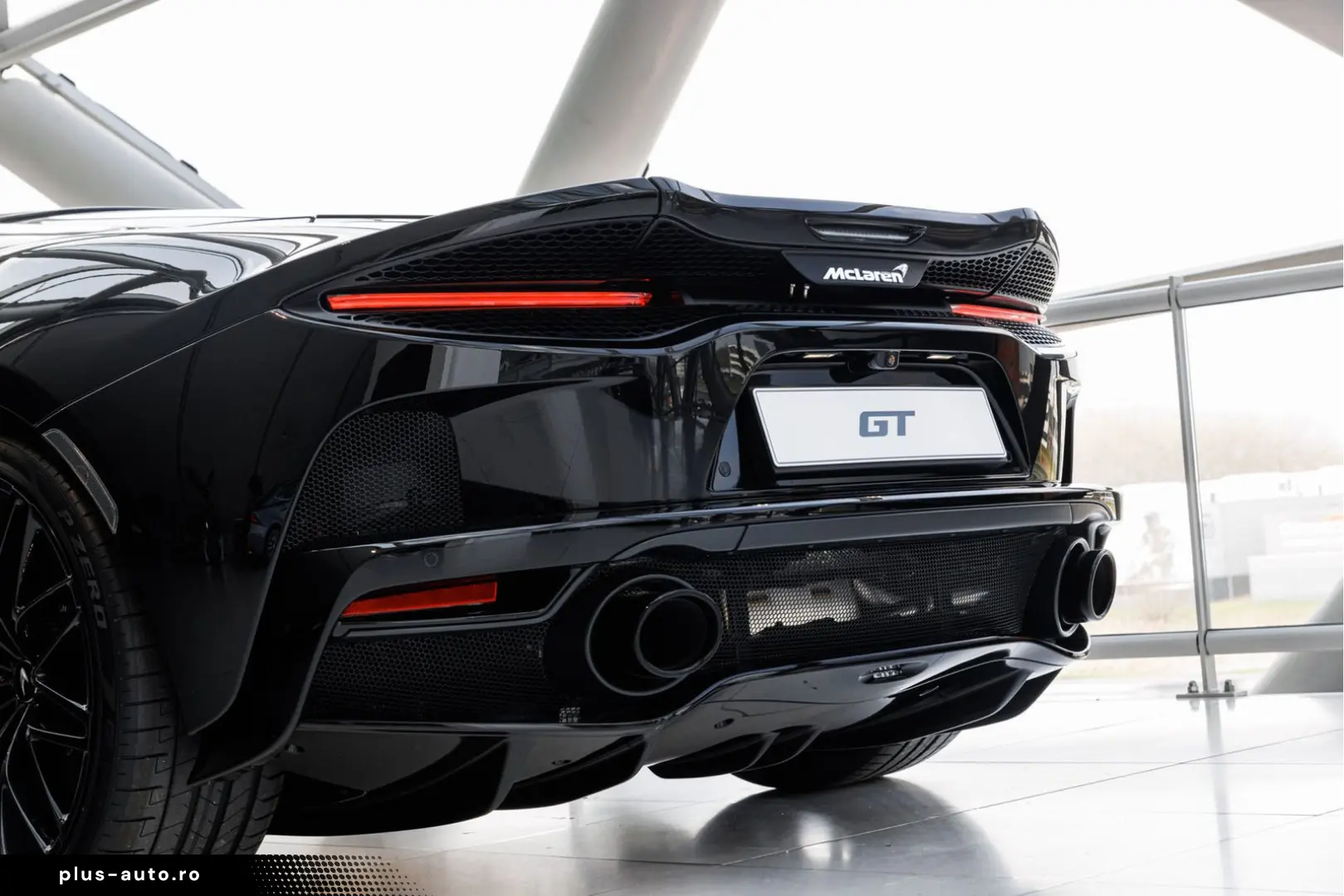 MCLAREN GT 4.0 V8   Ceramic   Electrochromic   Black Pac