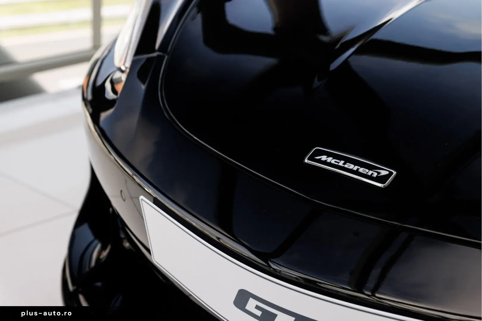 MCLAREN GT 4.0 V8   Ceramic   Electrochromic   Black Pac