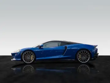 MCLAREN GT   Bowers & Wilkins   Sports Exhaust