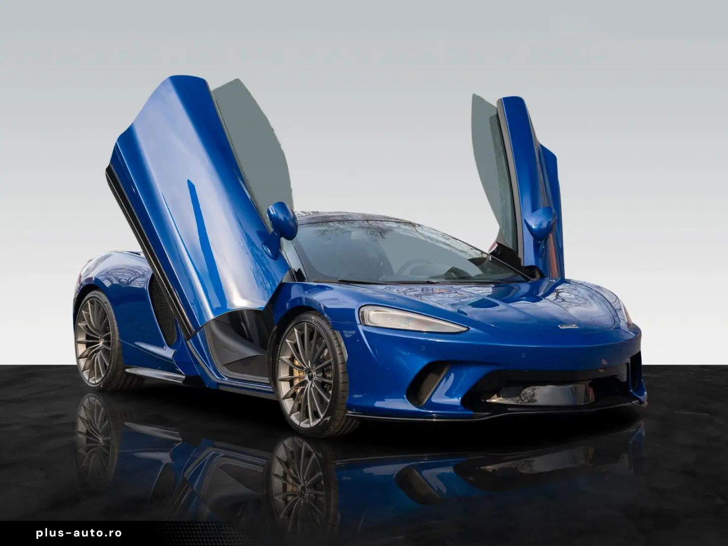 MCLAREN GT   Bowers & Wilkins   Sports Exhaust