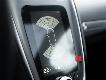 MCLAREN GT   Bowers & Wilkins   Sports Exhaust