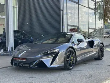 MCLAREN Artura PHEV 7 4kWh