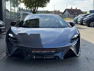 MCLAREN Artura PHEV 7 4kWh