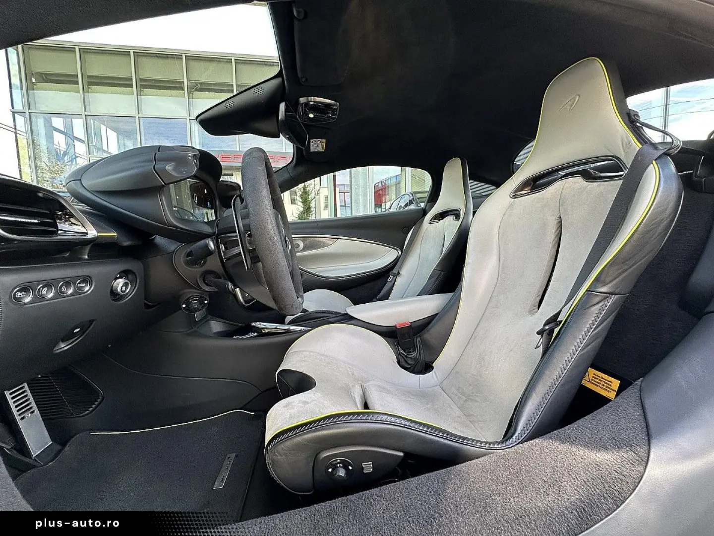 MCLAREN Artura PHEV 7 4kWh