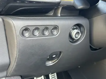 MCLAREN Artura PHEV 7 4kWh