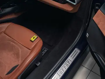 FERRARI Ferrari 296 GTB GTB 830 CV