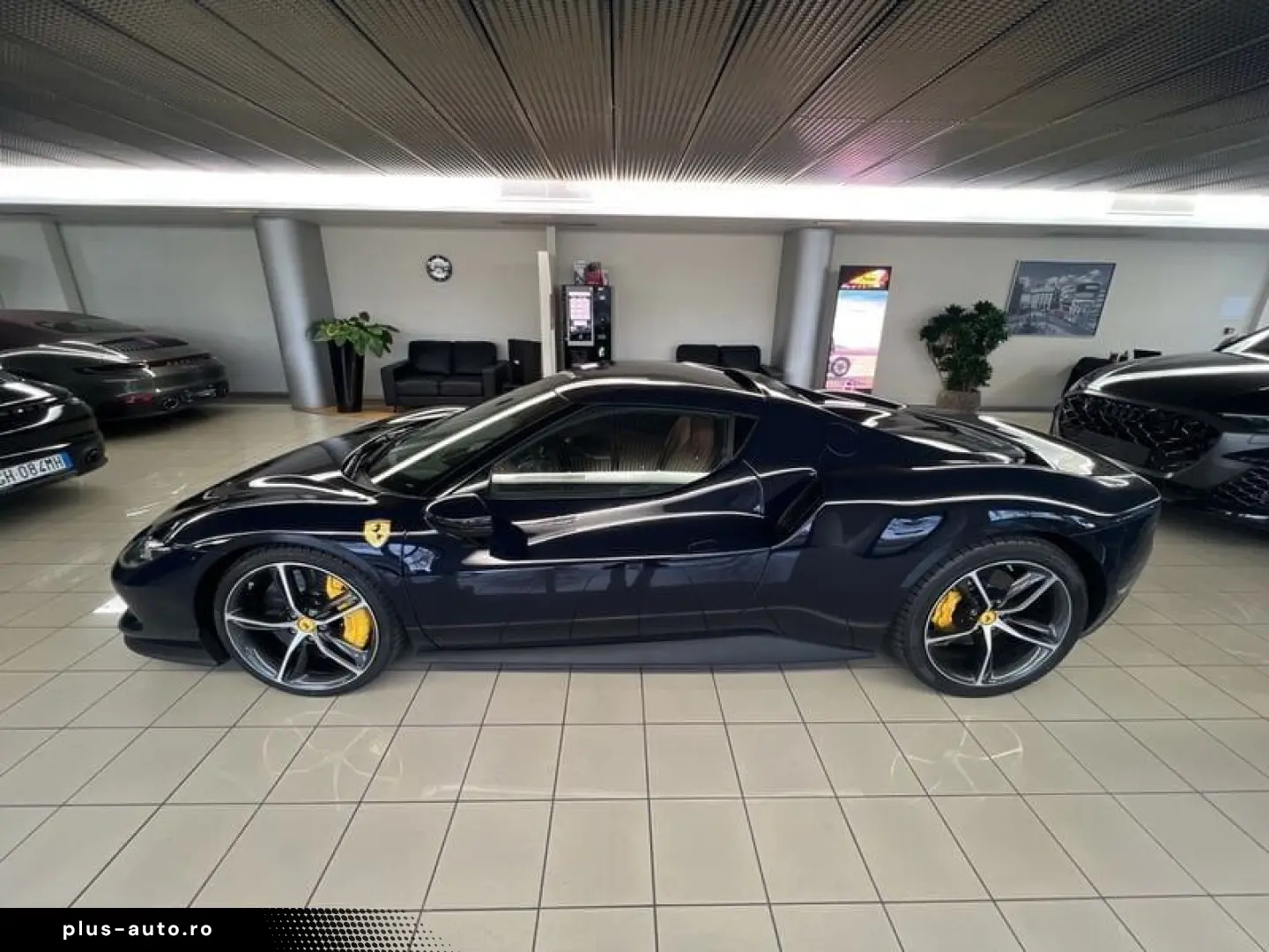 FERRARI Ferrari 296 GTB GTB 830 CV