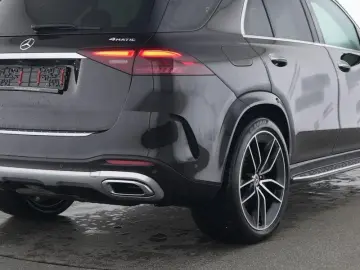 MERCEDES-BENZ GLE 400 e 4M AMG PANORAMA AHK DISTRONI&hellip;