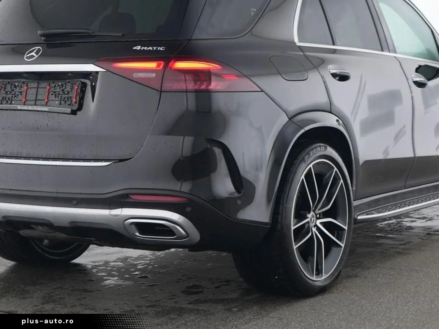 MERCEDES-BENZ GLE 400 e 4M AMG PANORAMA AHK DISTRONI&hellip;