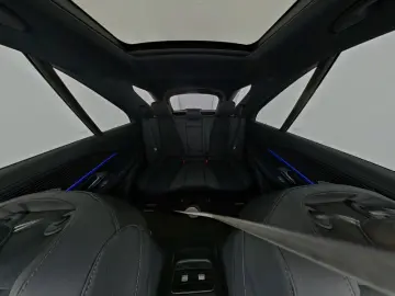 MERCEDES-BENZ GLE 400 e 4M AMG PANORAMA AHK DISTRONI&hellip;