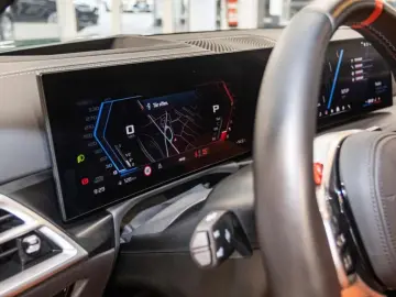 BMW M3 xDriveTouring Navi HUD 360Kamera Leder eSitze