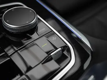 BMW X5 xDrive50e AT PHEV M Sport