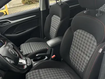 MG ZS ICE 5 usi Excite 1.5 GSL 106 CP M5 (MY 2023)