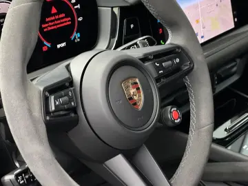 PORSCHE Cayenne Turbo E-Hybrid Coupé mit GT-Paket 360