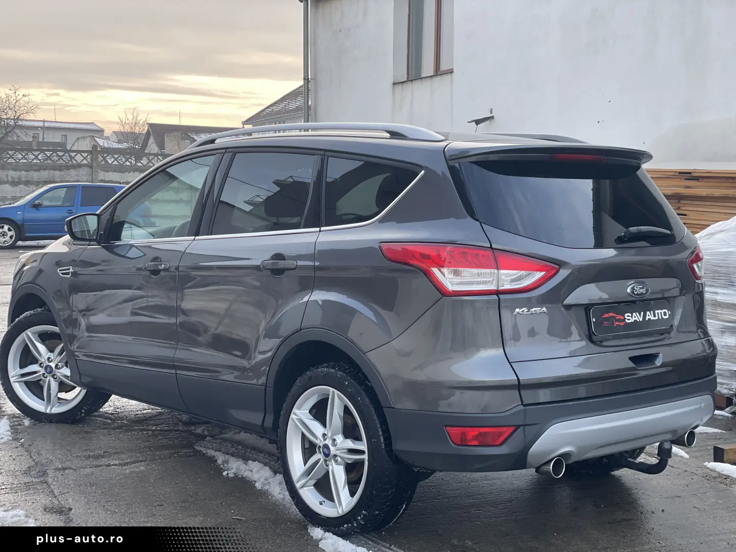 Ford Kuga 4x4 180 CP