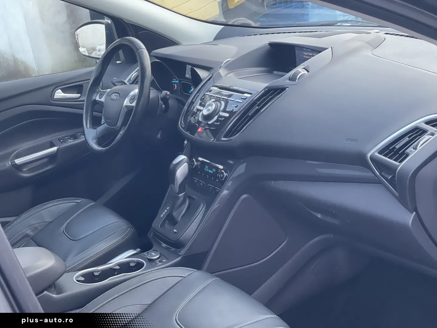 Ford Kuga 4x4 180 CP