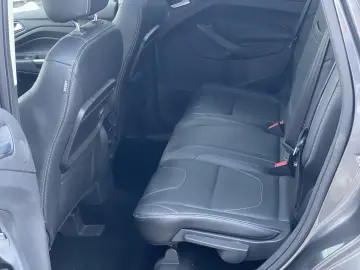 Ford Kuga 4x4 180 CP