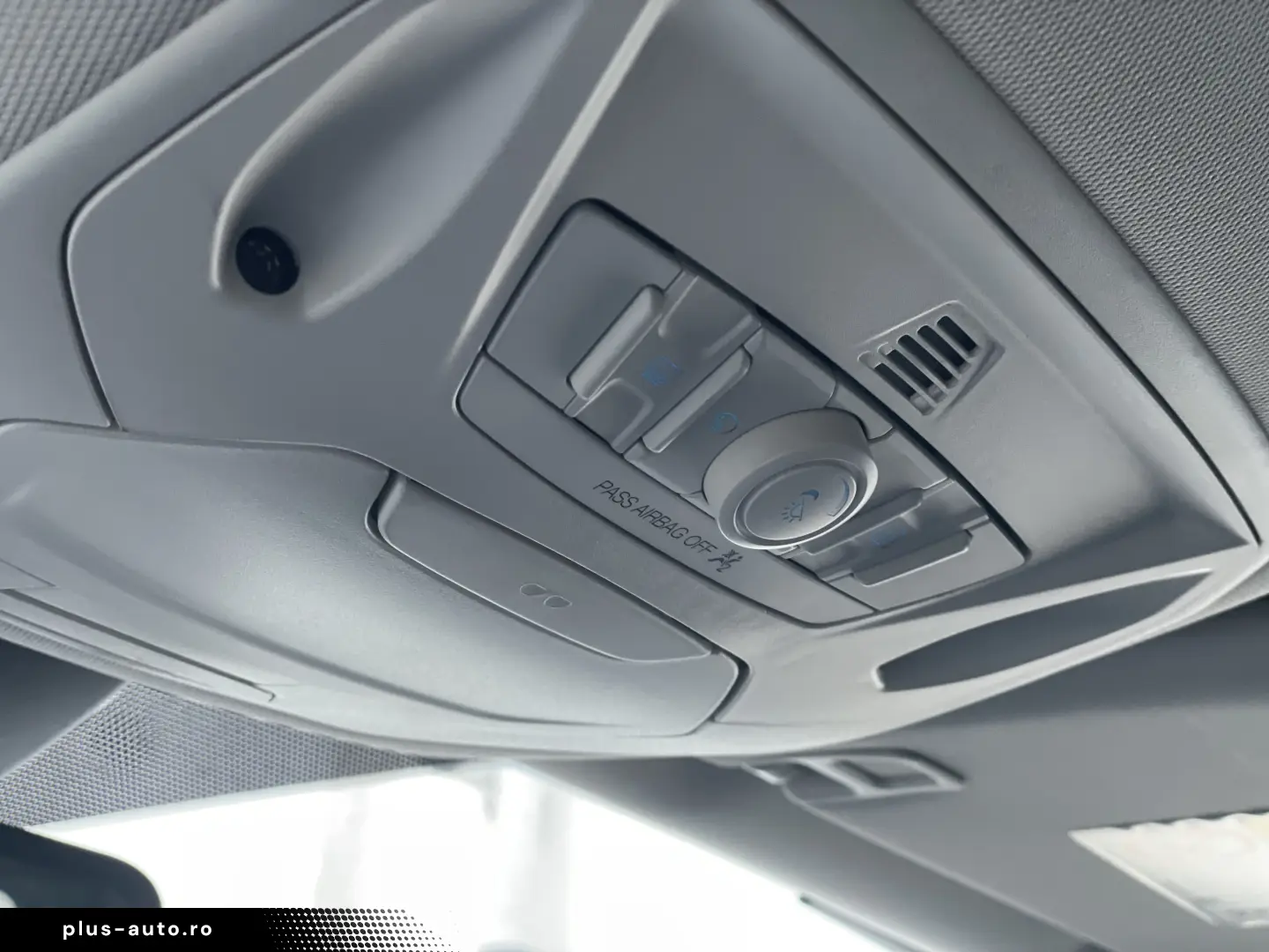 Ford Kuga 4x4 180 CP