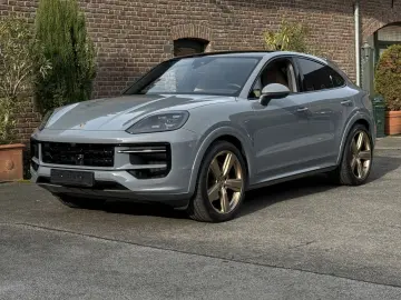 PORSCHE Cayenne Coupe SPORTDESIGN-PAKET 22 EXCLUSIVE