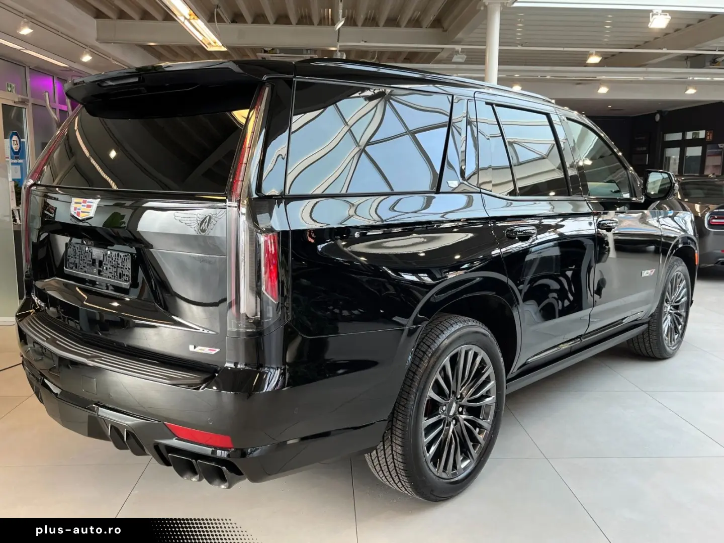 CADILLAC Escalade V-Series 6.2 V8 Kompressor