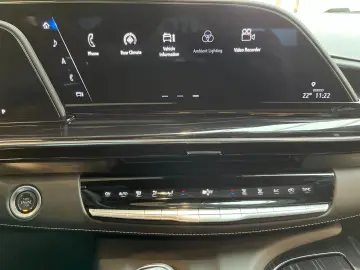 CADILLAC Escalade V-Series 6.2 V8 Kompressor