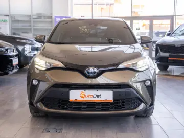 Toyota CH-R Hybrid