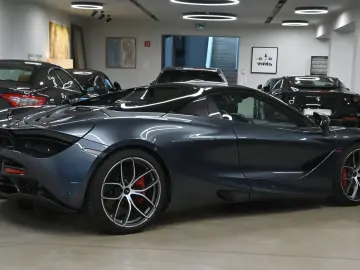 McLaren 720S Spider Performance Pack