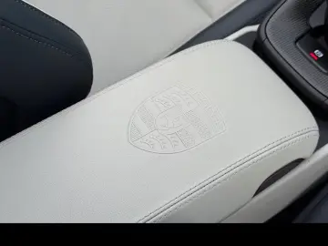 PORSCHE 992 911 Carrera 4 GTS Cabriolet Liftsystem-VA