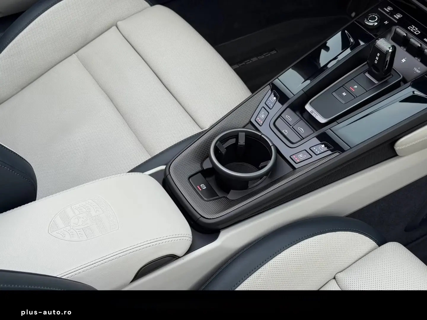 PORSCHE 992 911 Carrera 4 GTS Cabriolet Liftsystem-VA