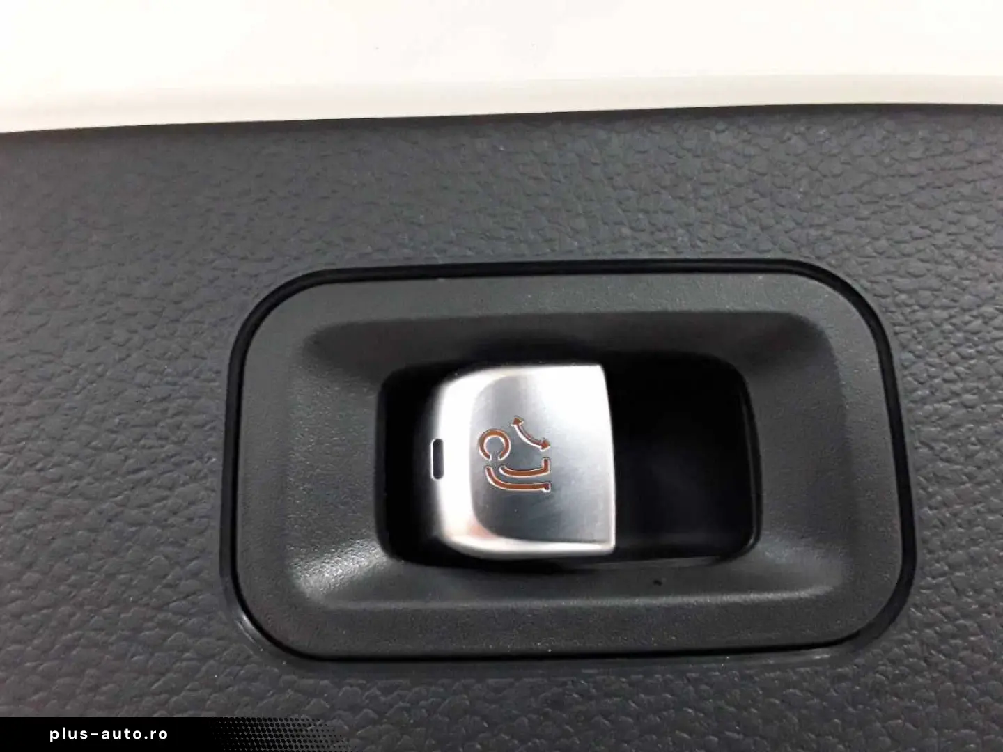 MERCEDES-BENZ GLC 200 4M- AHK BusiP KomfP AssiP KAM