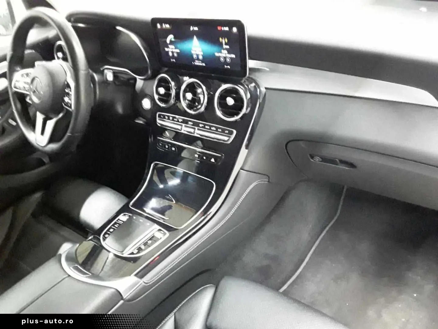 MERCEDES-BENZ GLC 200 4M- AHK BusiP KomfP AssiP KAM