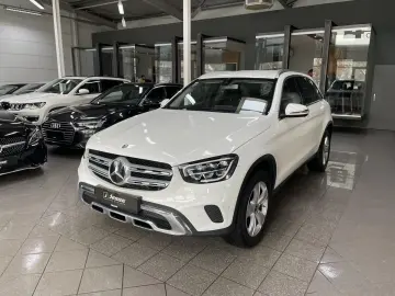 MERCEDES-BENZ GLC 220 d 4Matic LED Navi MBUX R.Cam AHK