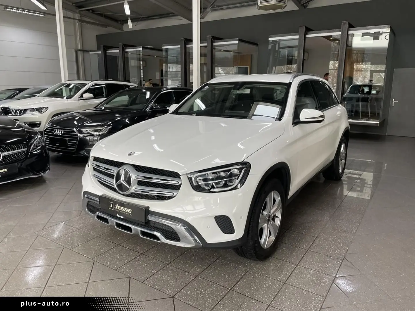 MERCEDES-BENZ GLC 220 d 4Matic LED Navi MBUX R.Cam AHK