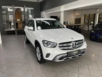 MERCEDES-BENZ GLC 220 d 4Matic LED Navi MBUX R.Cam AHK