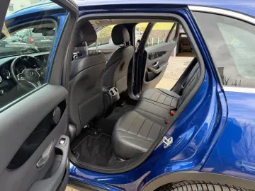 MERCEDES-BENZ GLC220d 4Matic Kamera Leder AHK Navi 1.Hand