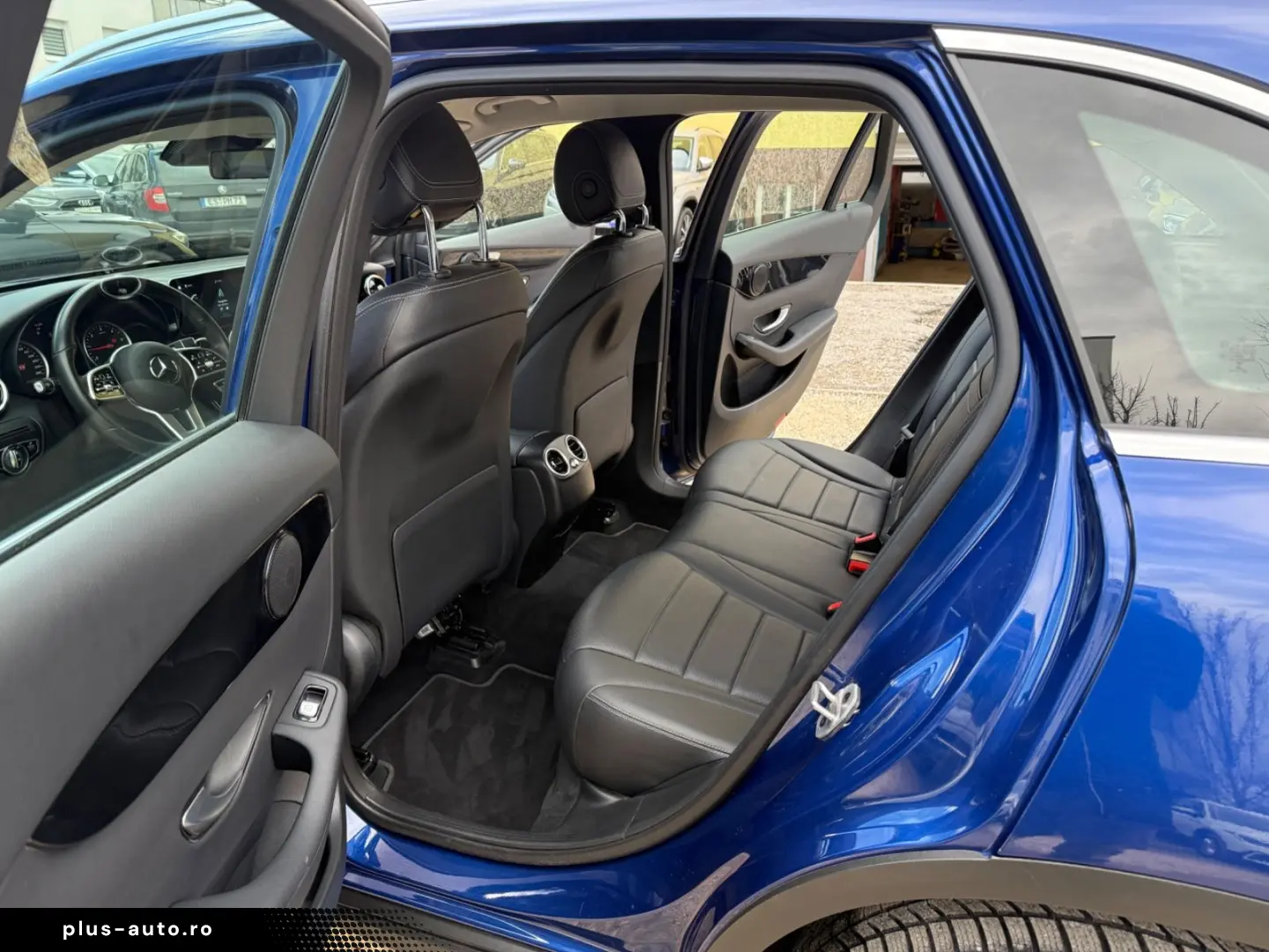 MERCEDES-BENZ GLC220d 4Matic Kamera Leder AHK Navi 1.Hand