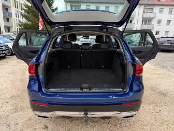 MERCEDES-BENZ GLC220d 4Matic Kamera Leder AHK Navi 1.Hand