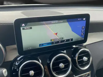 MERCEDES-BENZ GLC 220 d Exclusive Pano LED