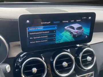 MERCEDES-BENZ GLC 220 d Exclusive Pano LED