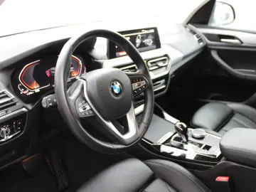 BMW X3 xDrive 20 i mild hybrid  LEDER