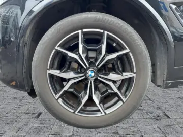 BMW X3 xDrive 20d M-Sport SSV Kamera LED 19''