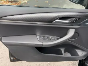 BMW X3 xDrive 20d M-Sport SSV Kamera LED 19''