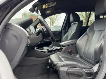 BMW X3 xDrive 20d M-Sport SSV Kamera LED 19''