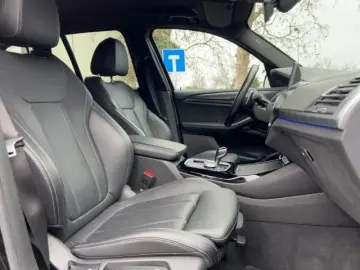 BMW X3 xDrive 20d M-Sport SSV Kamera LED 19''