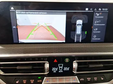 BMW X3 xDrive20d M Sport Standheizung Navi AHK HiFi