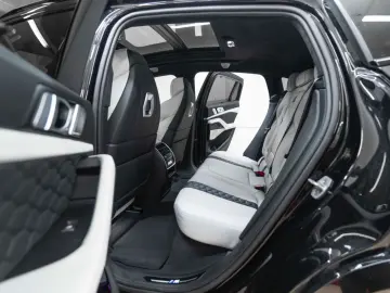BMW X6 M Competition B&W SKY LOUNGE 360  M S