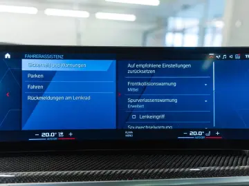 BMW X6 M Competition B&W SKY LOUNGE 360  M S