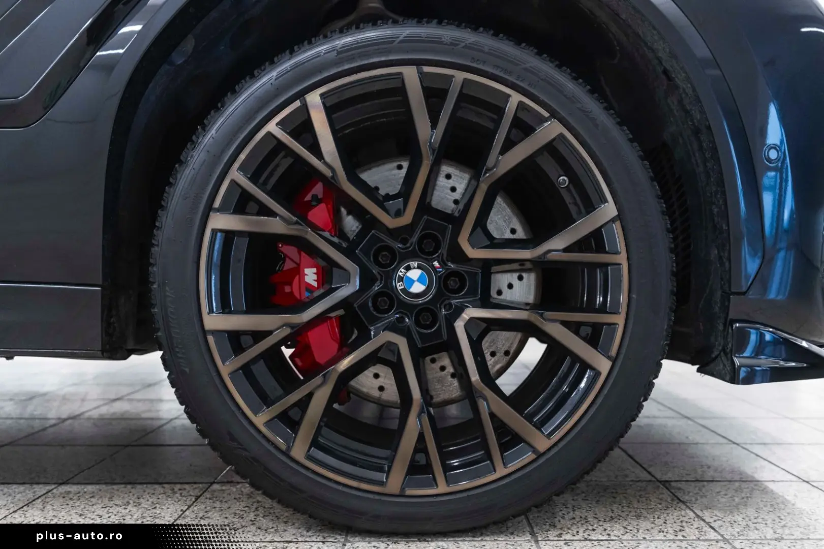 BMW X6 M Competition B&W SKY LOUNGE 360  M S