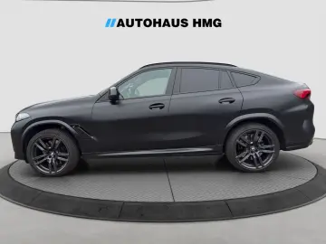 BMW X6 M Competition  MATT AKRAPOVIC PANO M DRIVERS