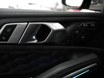 BMW X6 M Competition DRIVERS-PACK. H&K LED 21 LM 1HD